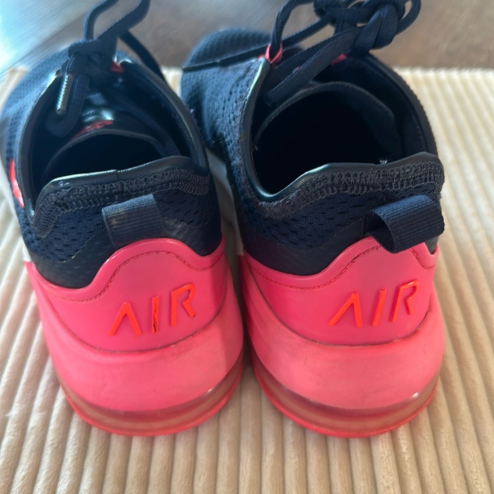 Nike Air Max Motion 2 Women’s running shoe - Picture 7 of 16